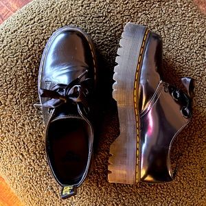 Dr Martens — Holly Platform Oxfords